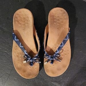 Vionic Rest Bella II Sandals Navy Geometric Print No Size SEE Measurements